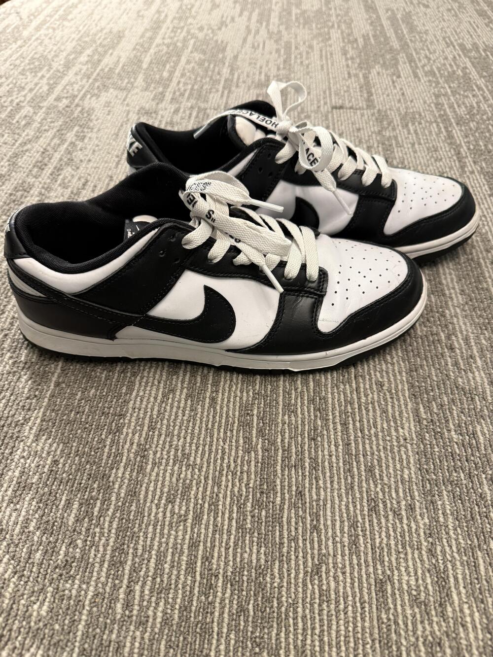 Nike Dunk Low Retro Shoes Mens Size 10.5 Black White Panda Leather DD1391-100